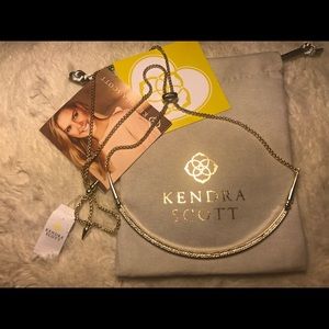 Kendra scott Scottie necklace